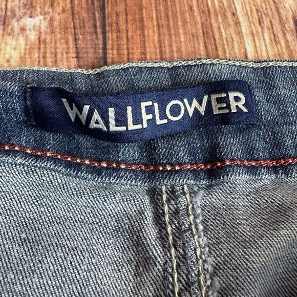 Wallflower Size 22W Blue Button Front Jean Denim Knee Length Skirt Stretch 41X19 - Picture 7 of 9